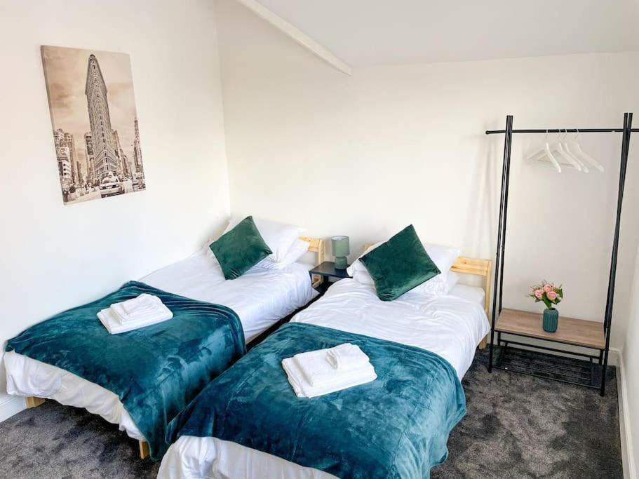 Apartmán Perfect For Contractors & Families! 7 Beds Free Parking Birmingham Exteriér fotografie
